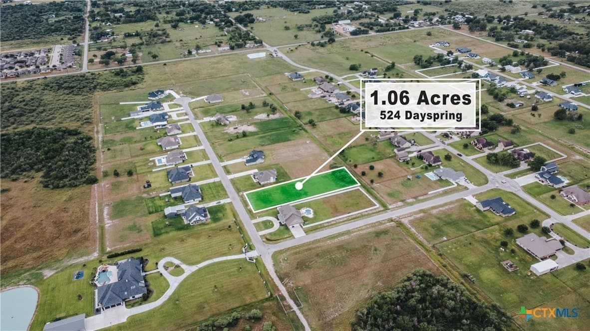 1.06 acres in Victoria County - photo 6