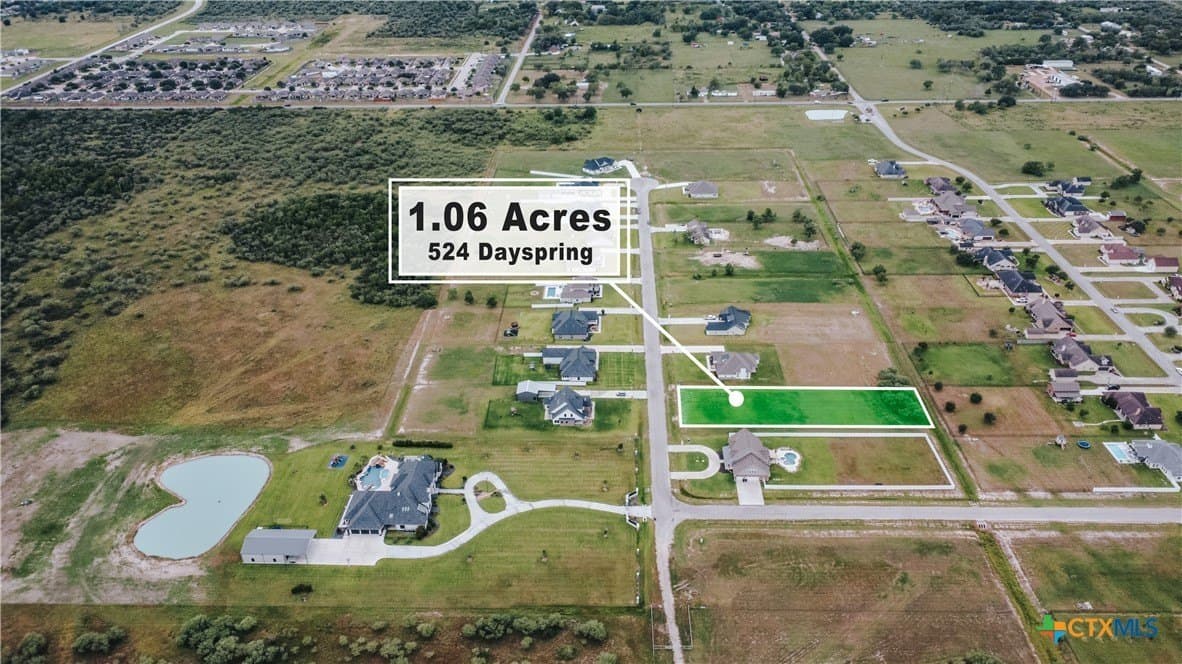 1.06 acres in Victoria County - photo 4