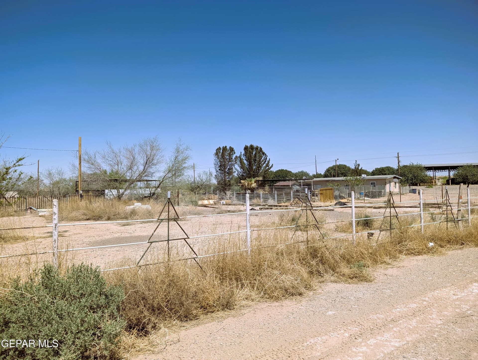 0.17 acres in El Paso County gallery image 4