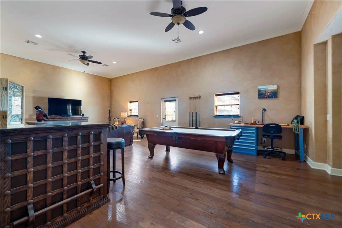 316 acres in Llano County - photo 10