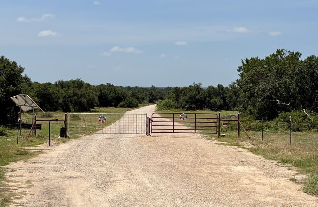 20.57 acres in Schleicher County - photo 10