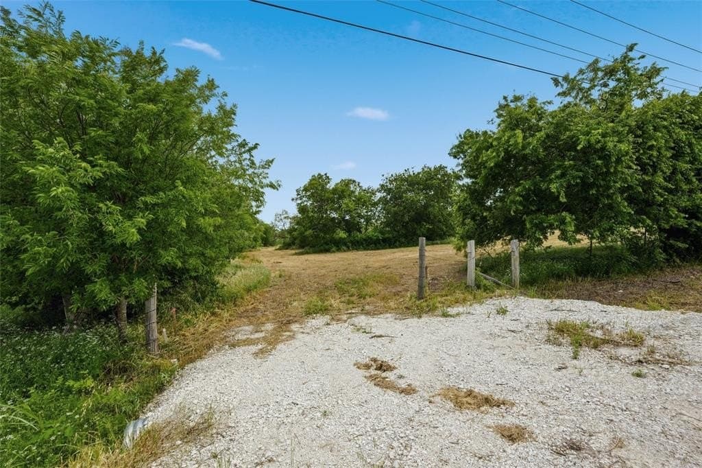 17.15 acres in McLennan County gallery image 2