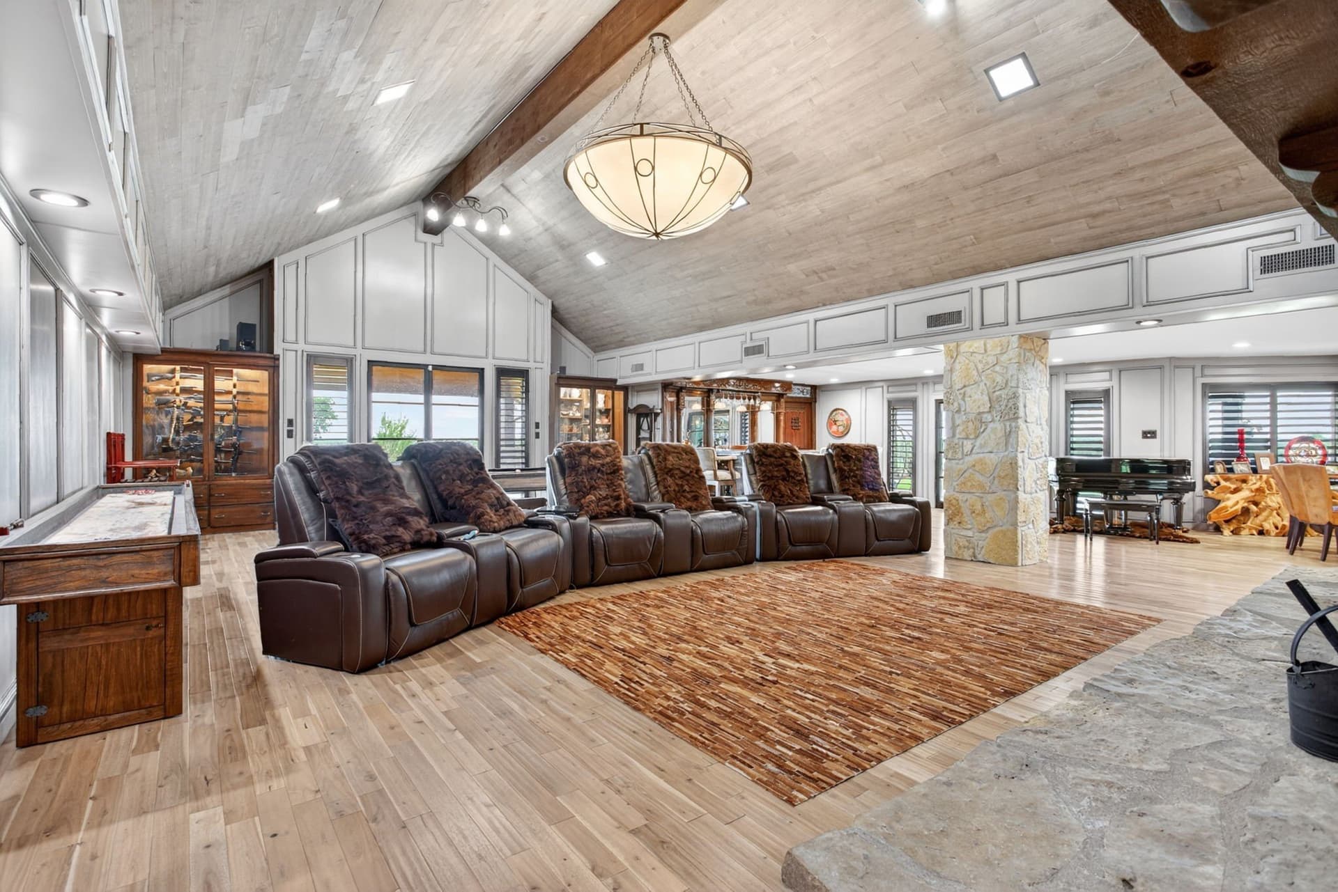 42.73 acres in Johnson County - photo 9