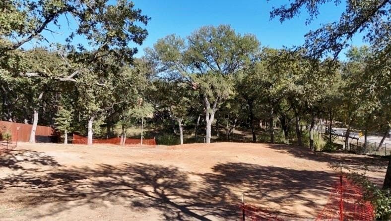 1.11 acres in Tarrant County featured view