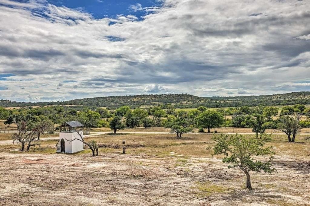18 acres in Gillespie County - photo 40