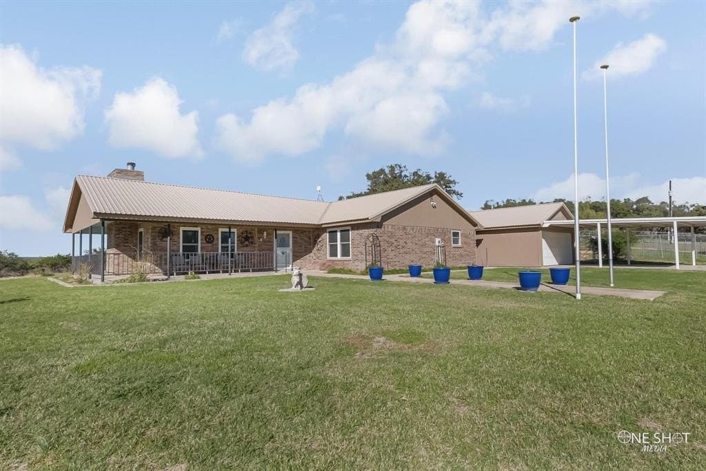 15.64 acres in Callahan County