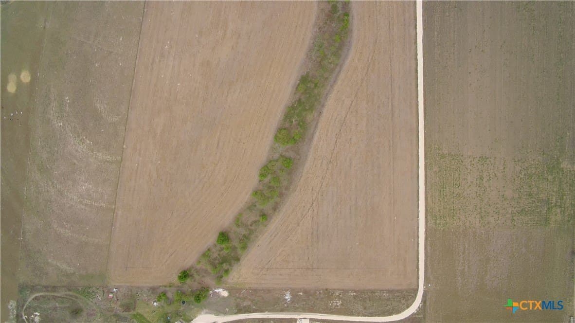 13.5 acres in Williamson County gallery image 4