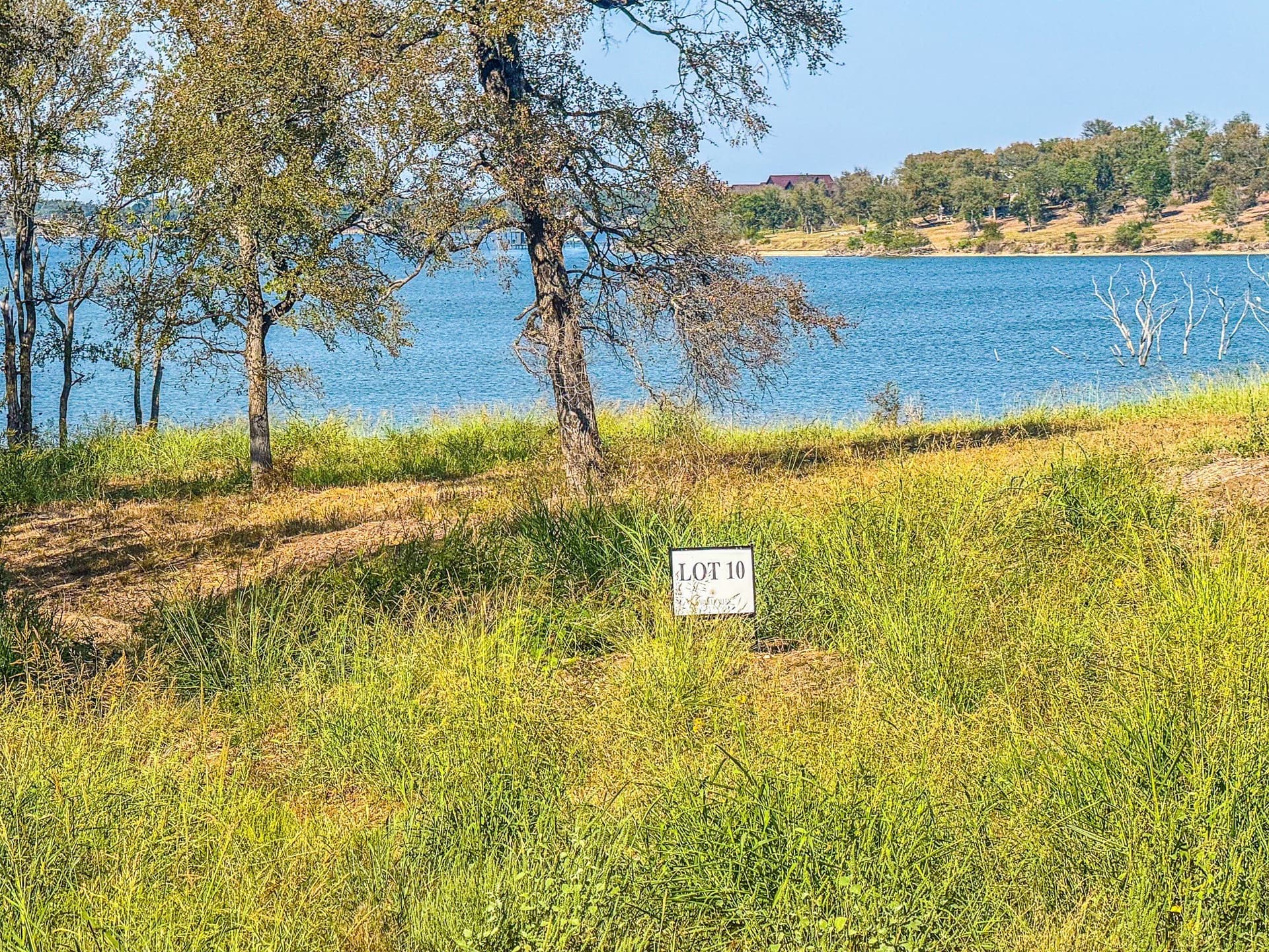 1.01 acres in Navarro County - photo 14