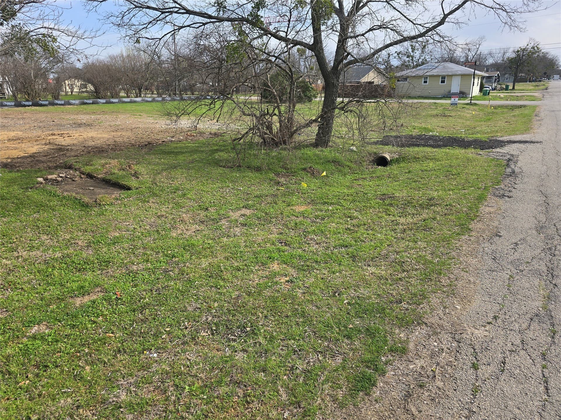 0.33 acres in Collin County gallery image 4