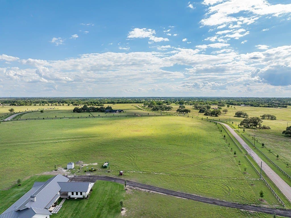 7.73 acres in Fayette County featured view