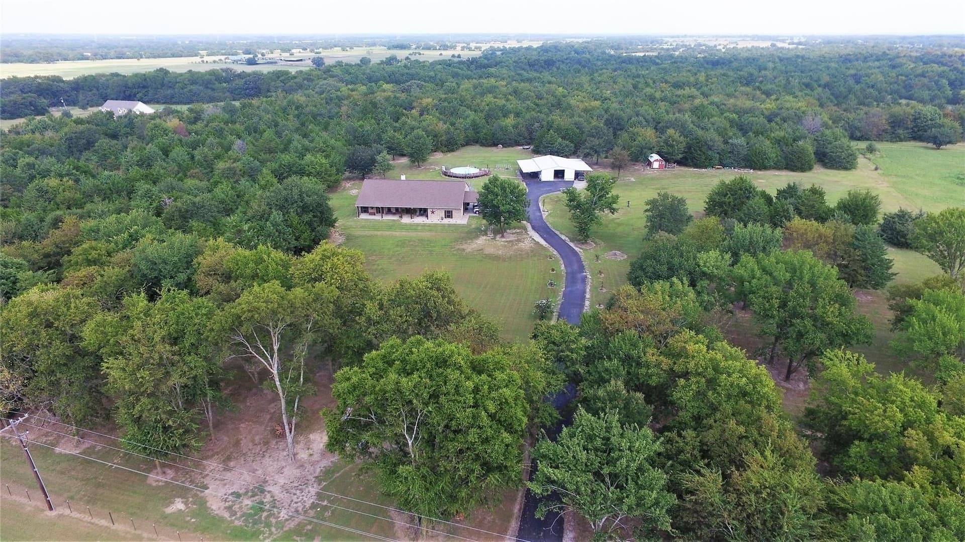 49.86 acres in Hunt County - photo 3