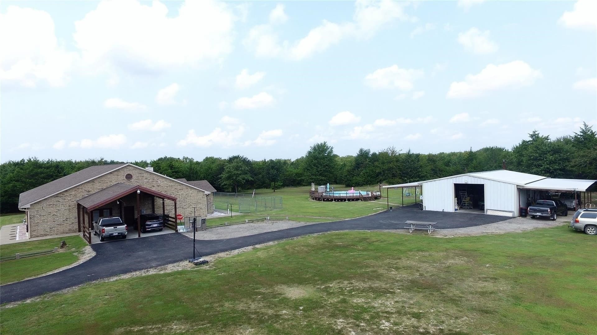 49.86 acres in Hunt County - photo 4