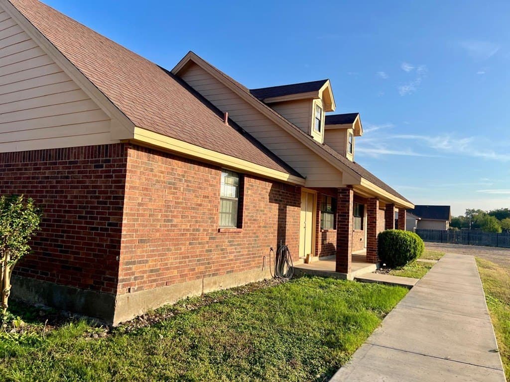 8,925 acres in Maverick County gallery image 4