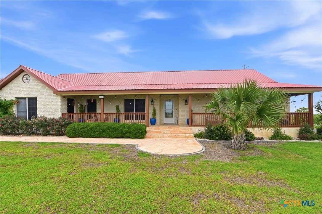 20 acres in Guadalupe County