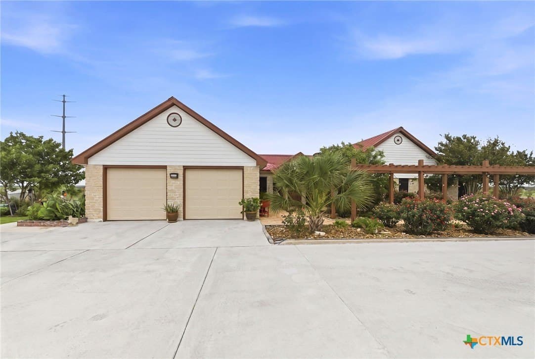 20 acres in Guadalupe County - photo 25
