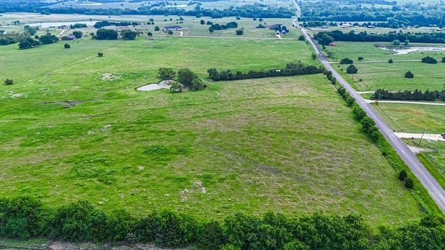 10 acres in Collin County gallery image 3