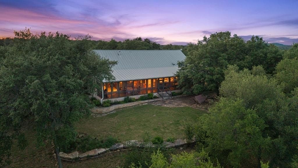 25.33 acres in Blanco County - photo 2