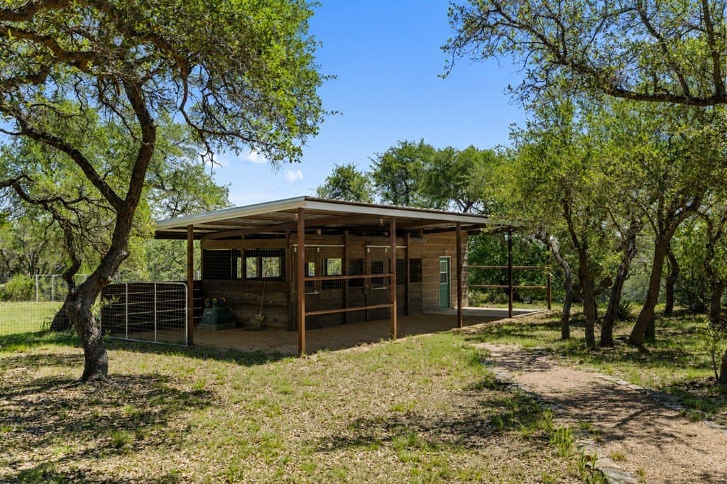 25.33 acres in Blanco County - photo 31