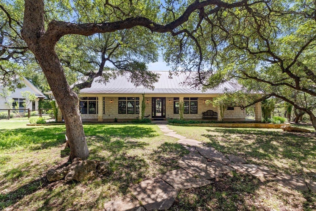25.33 acres in Blanco County - photo 6