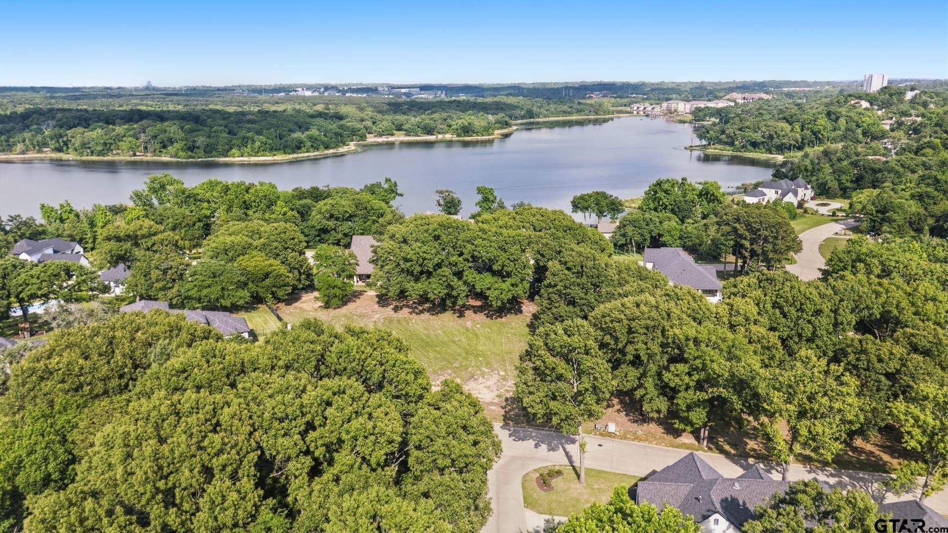 0.74 acres in Smith County - photo 2