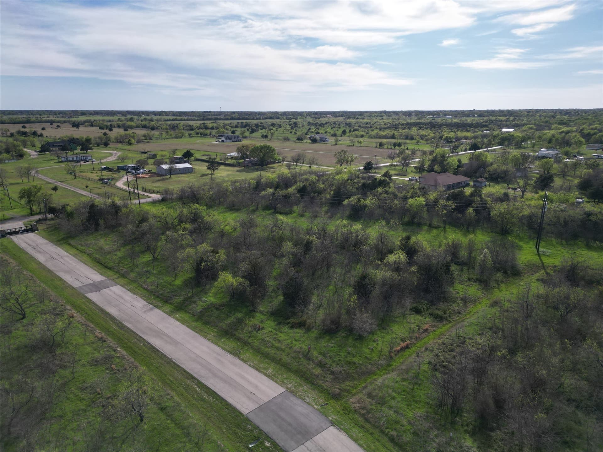4.63 acres in Kaufman County - photo 9