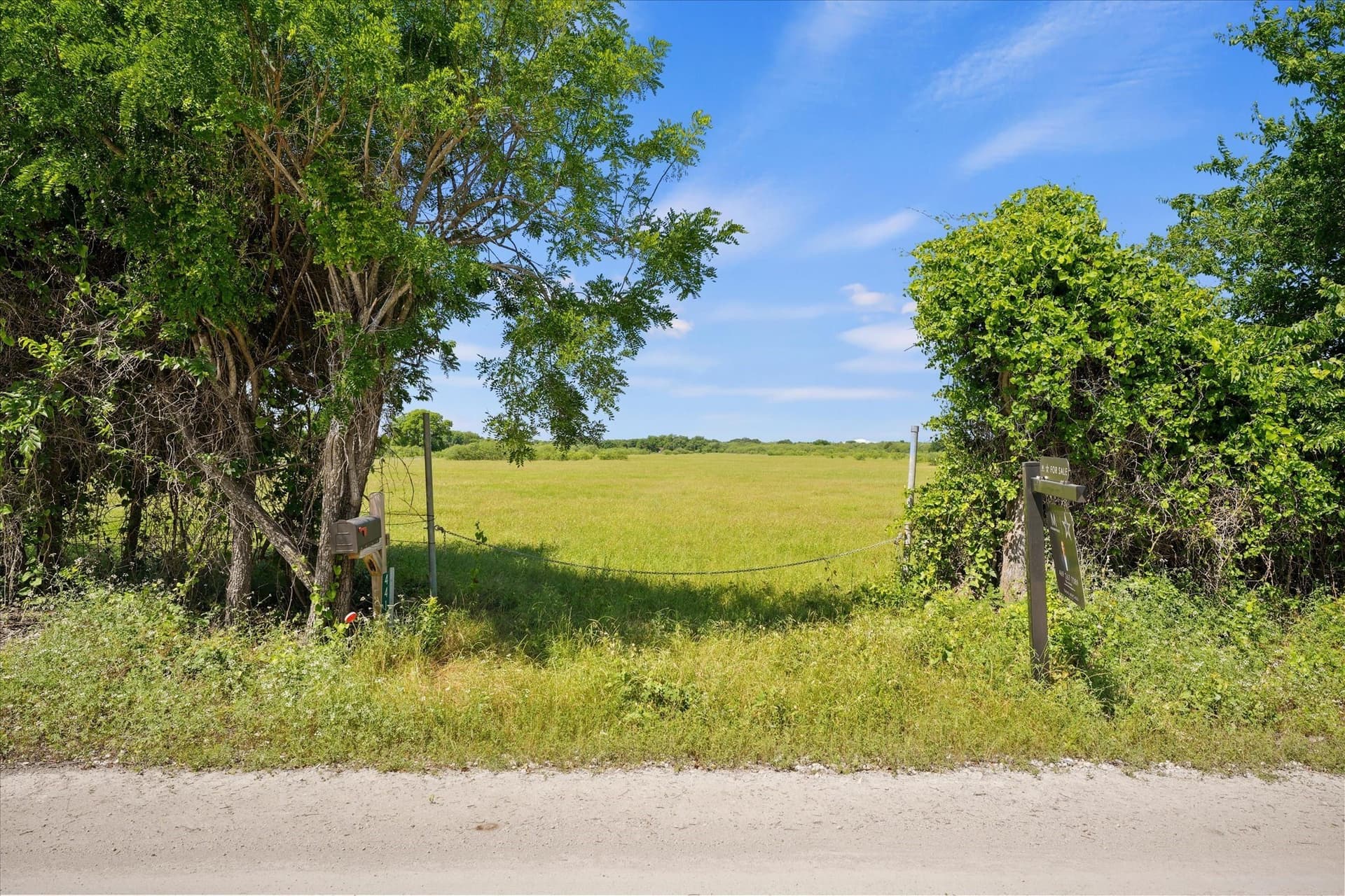 19.7 acres in Hill County - photo 13
