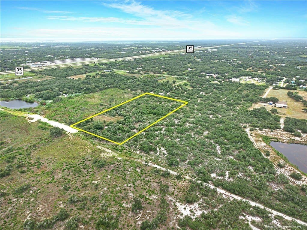 5 acres in Aransas County