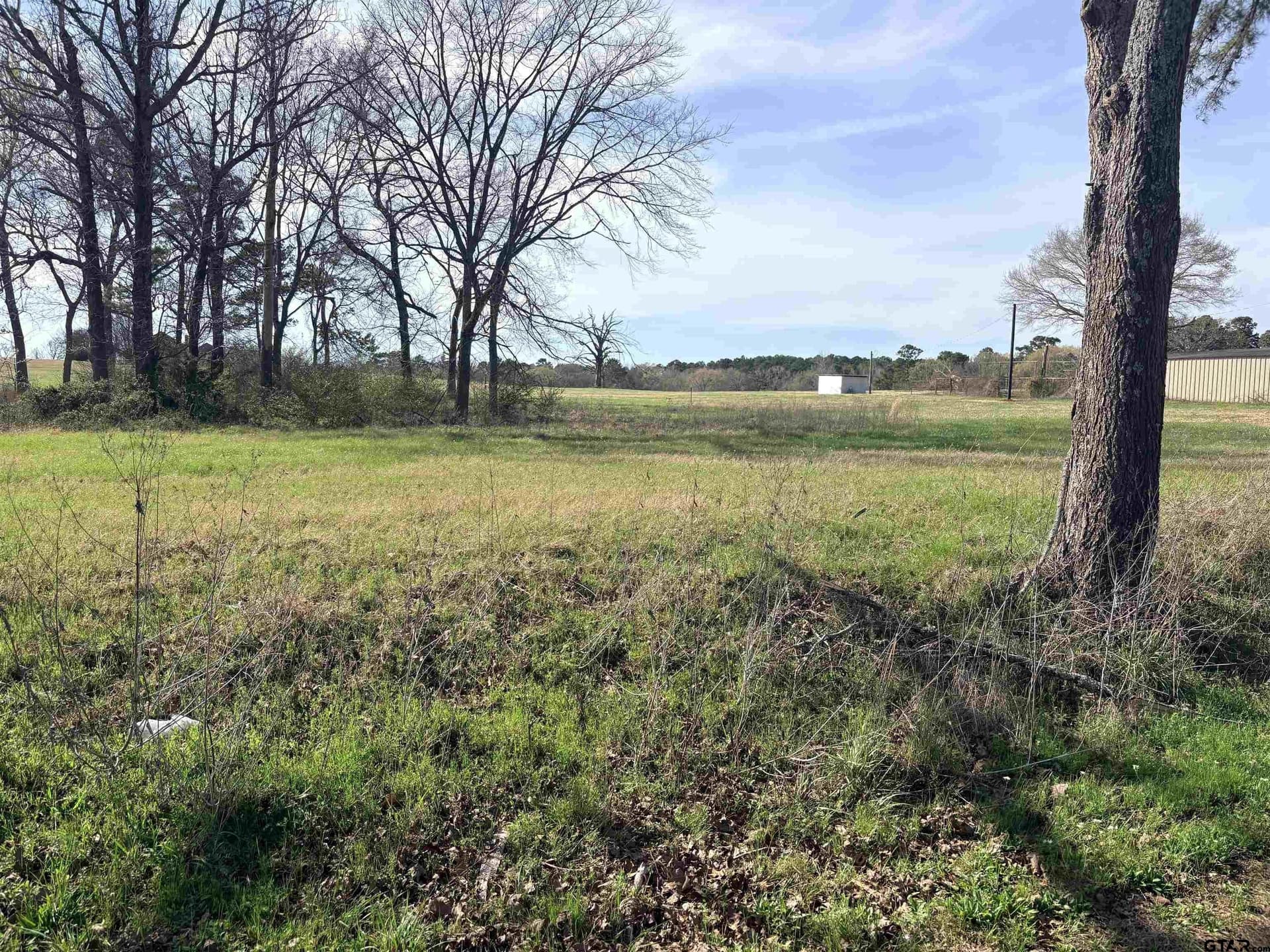 2.27 acres in Smith County gallery image 4