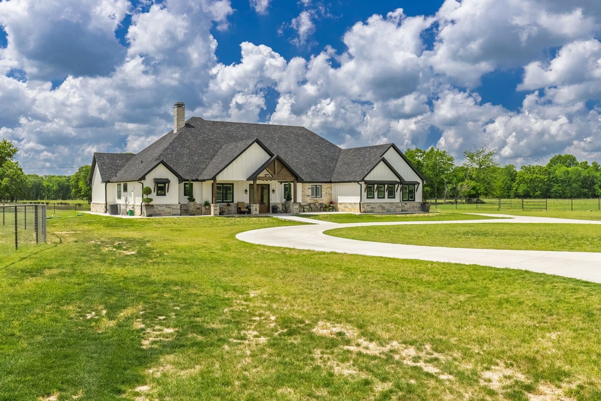 407.79 acres in Hopkins County - photo 7