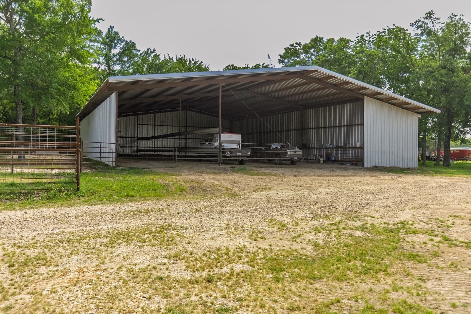 407.79 acres in Hopkins County - photo 37