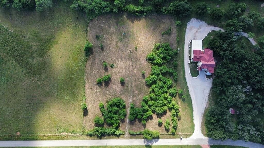 3.5 acres in Gillespie County gallery image 3