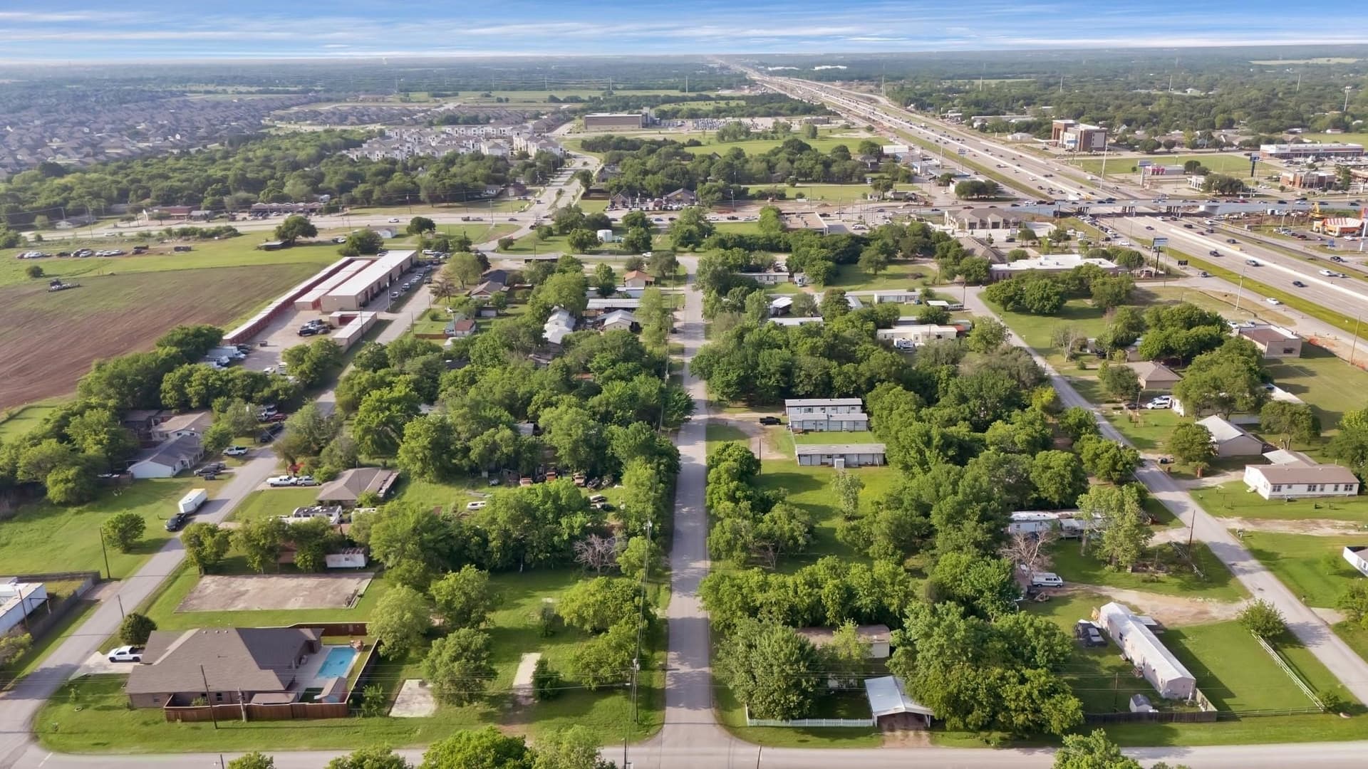 0.21 acres in Ellis County - photo 2