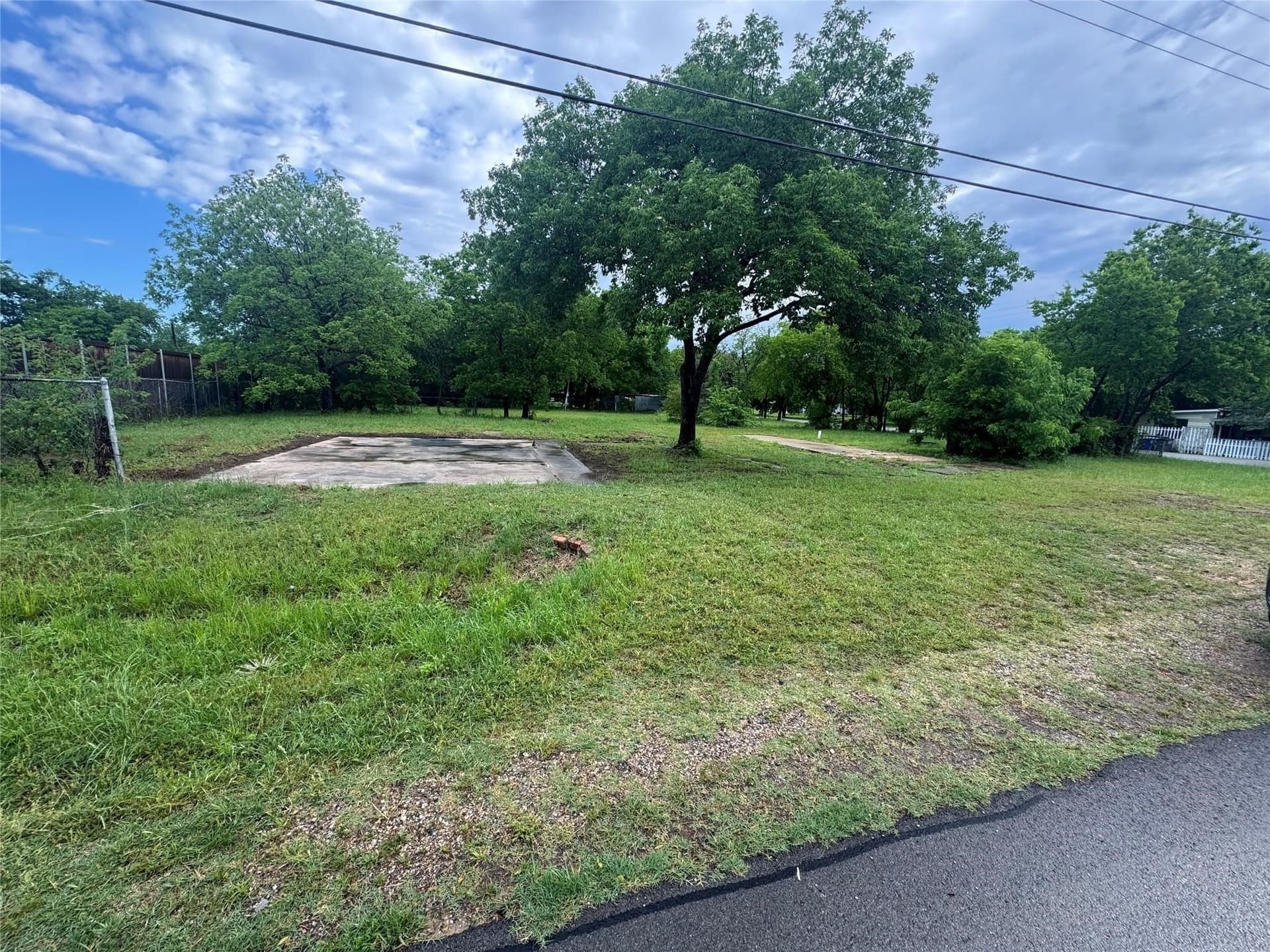 0.21 acres in Ellis County - photo 7