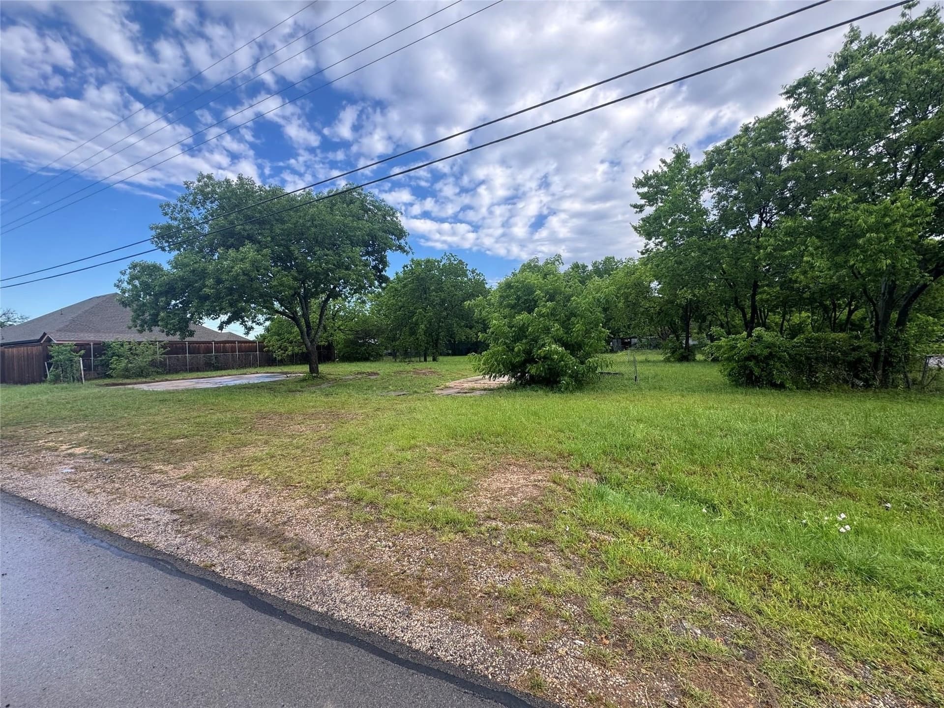 0.21 acres in Ellis County - photo 6