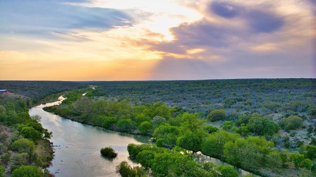 1,263.95 acres in Mason County gallery image 2