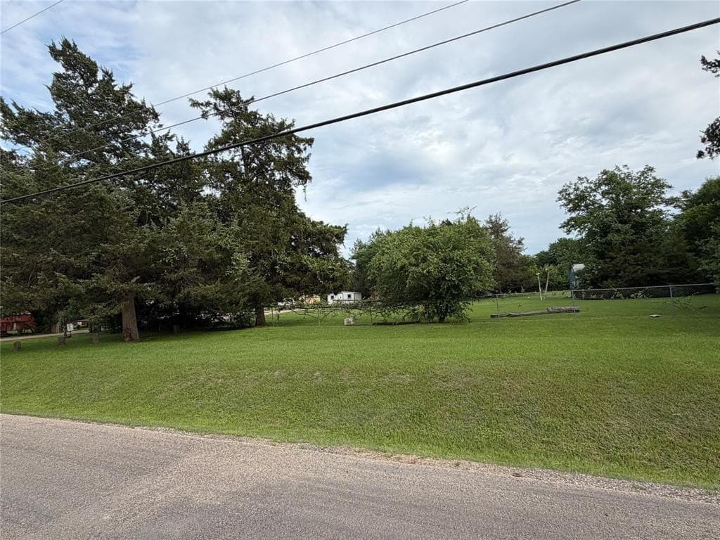 0.58 acres in Dallas County gallery image 2