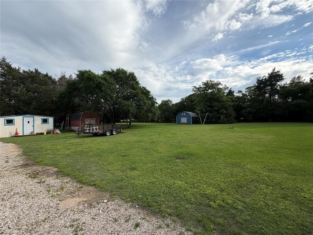 0.58 acres in Dallas County gallery image 4