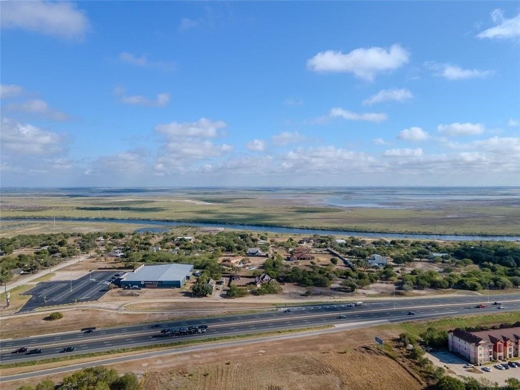 3.31 acres in Nueces County gallery image 4
