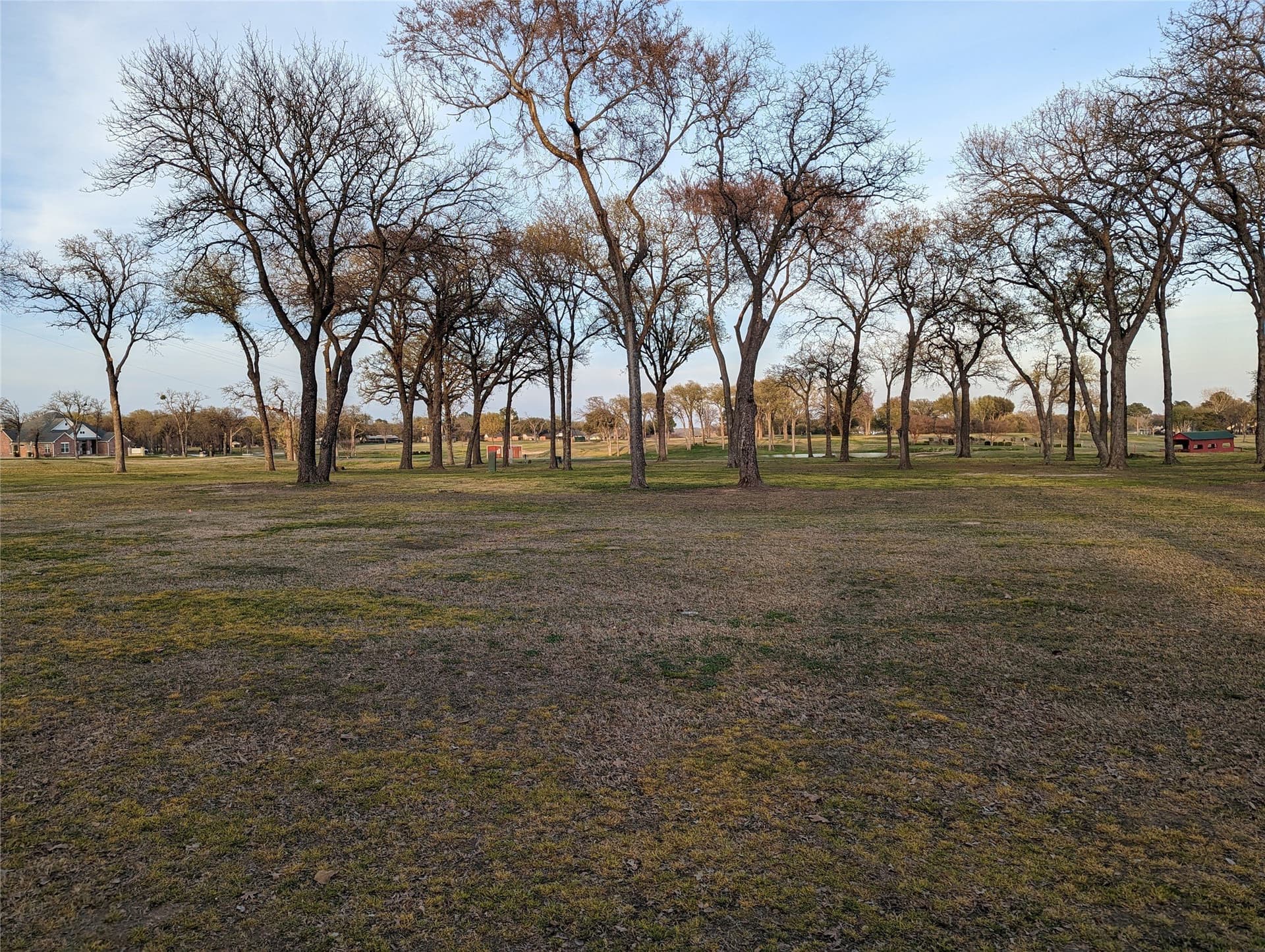0.37 acres in Kaufman County - photo 18