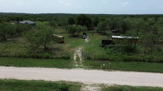 5.1 acres in Navarro County - photo 2