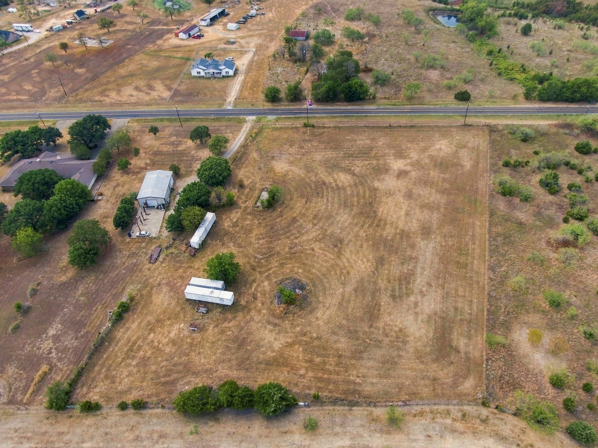 3 acres in Ellis County - photo 8