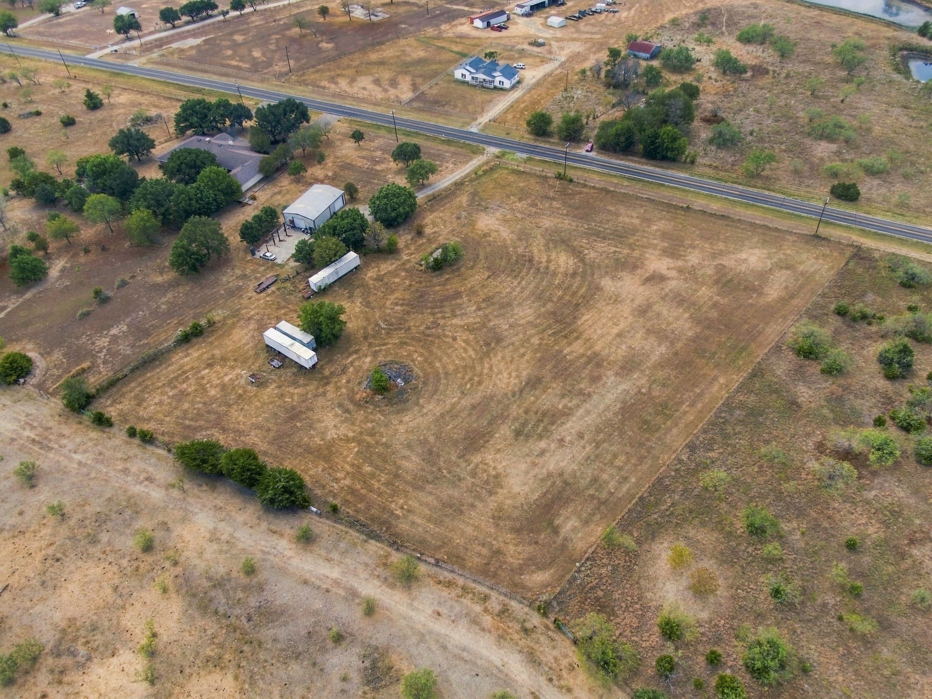 3 acres in Ellis County - photo 2