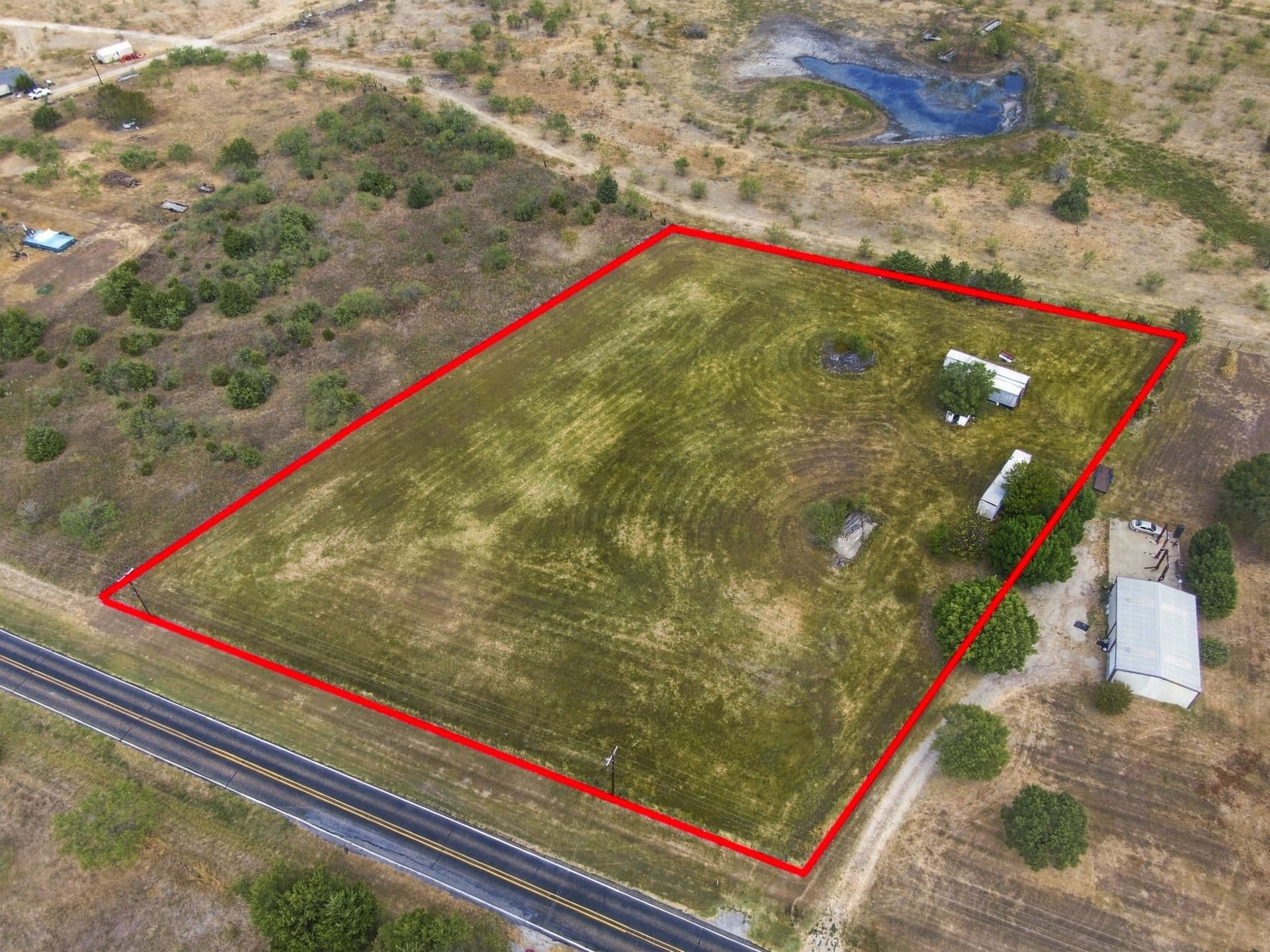 3 acres in Ellis County