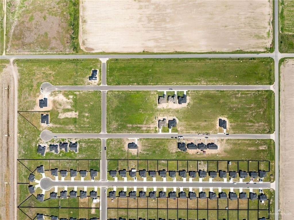 0.2 acres in Hidalgo County - photo 10