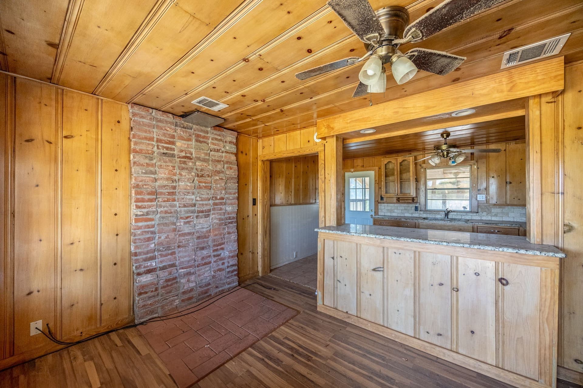 70.82 acres in Wise County - photo 4
