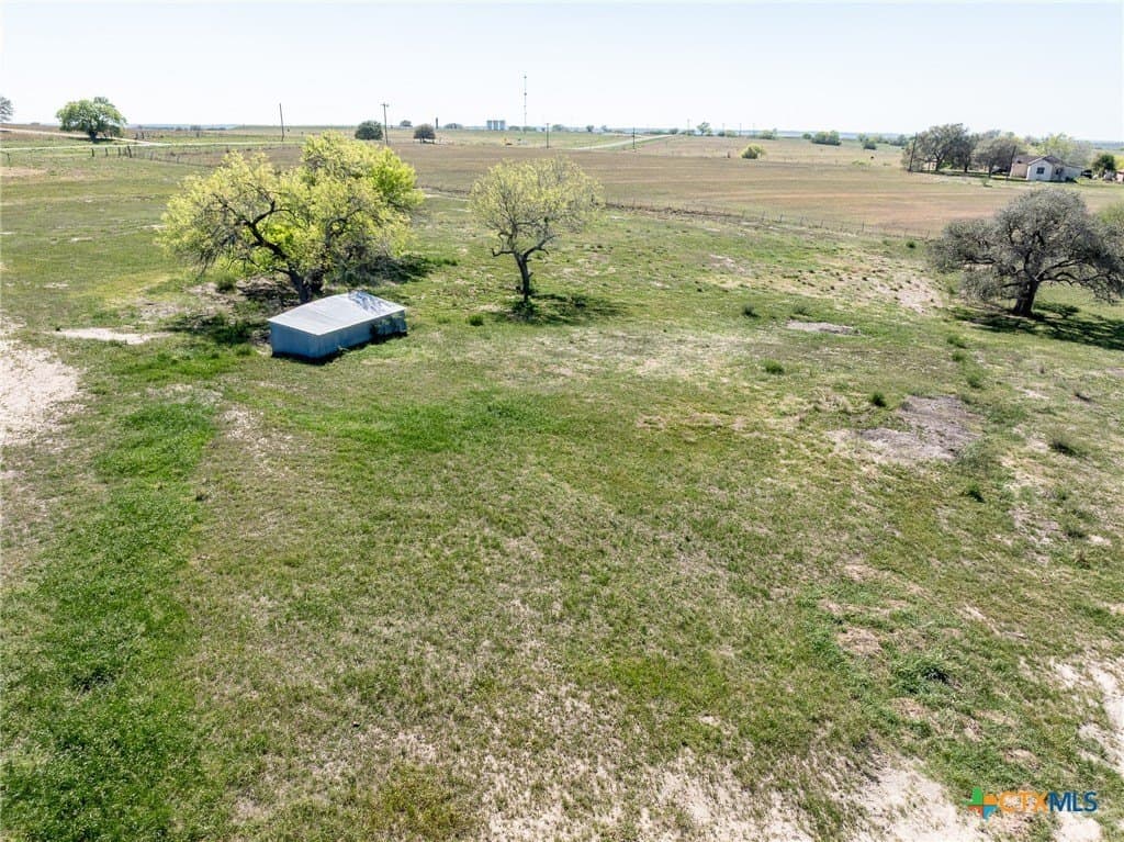 13.75 acres in DeWitt County - photo 7