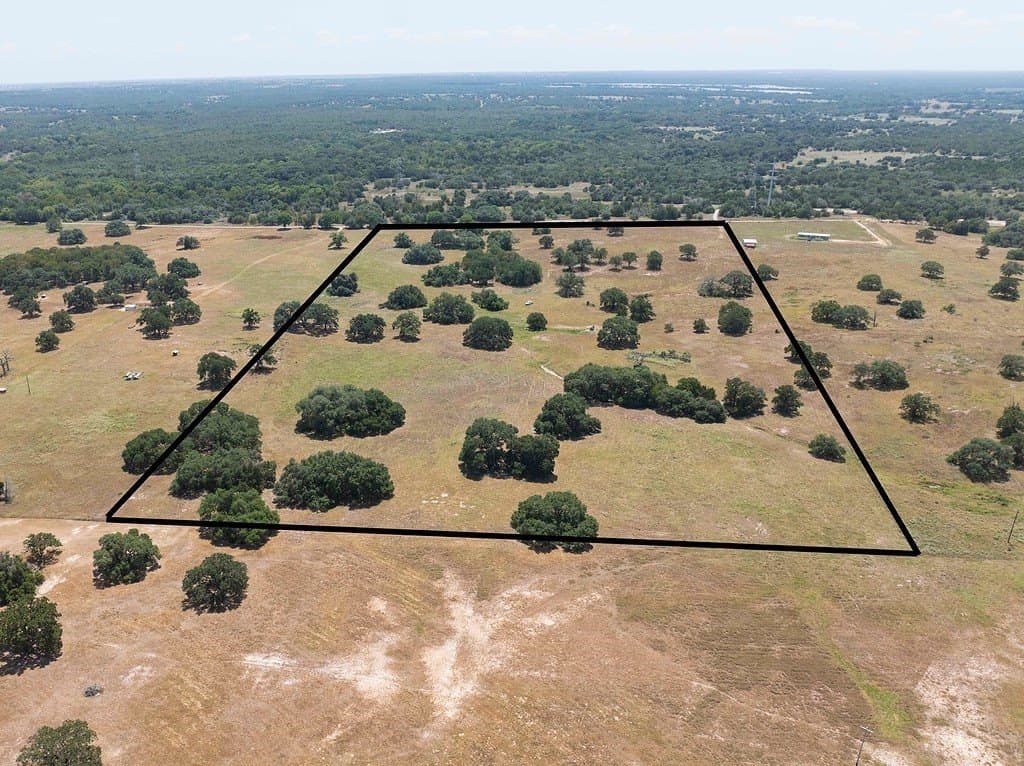 41.59 acres in Fayette County - photo 9