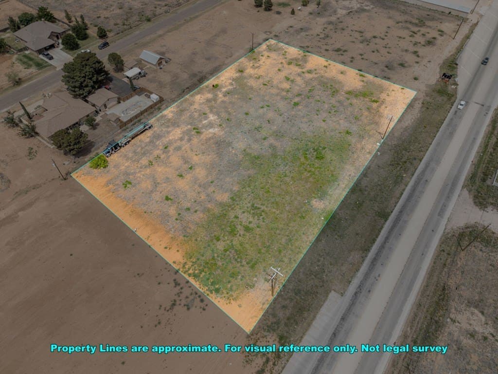 1.7 acres in Midland County gallery image 3