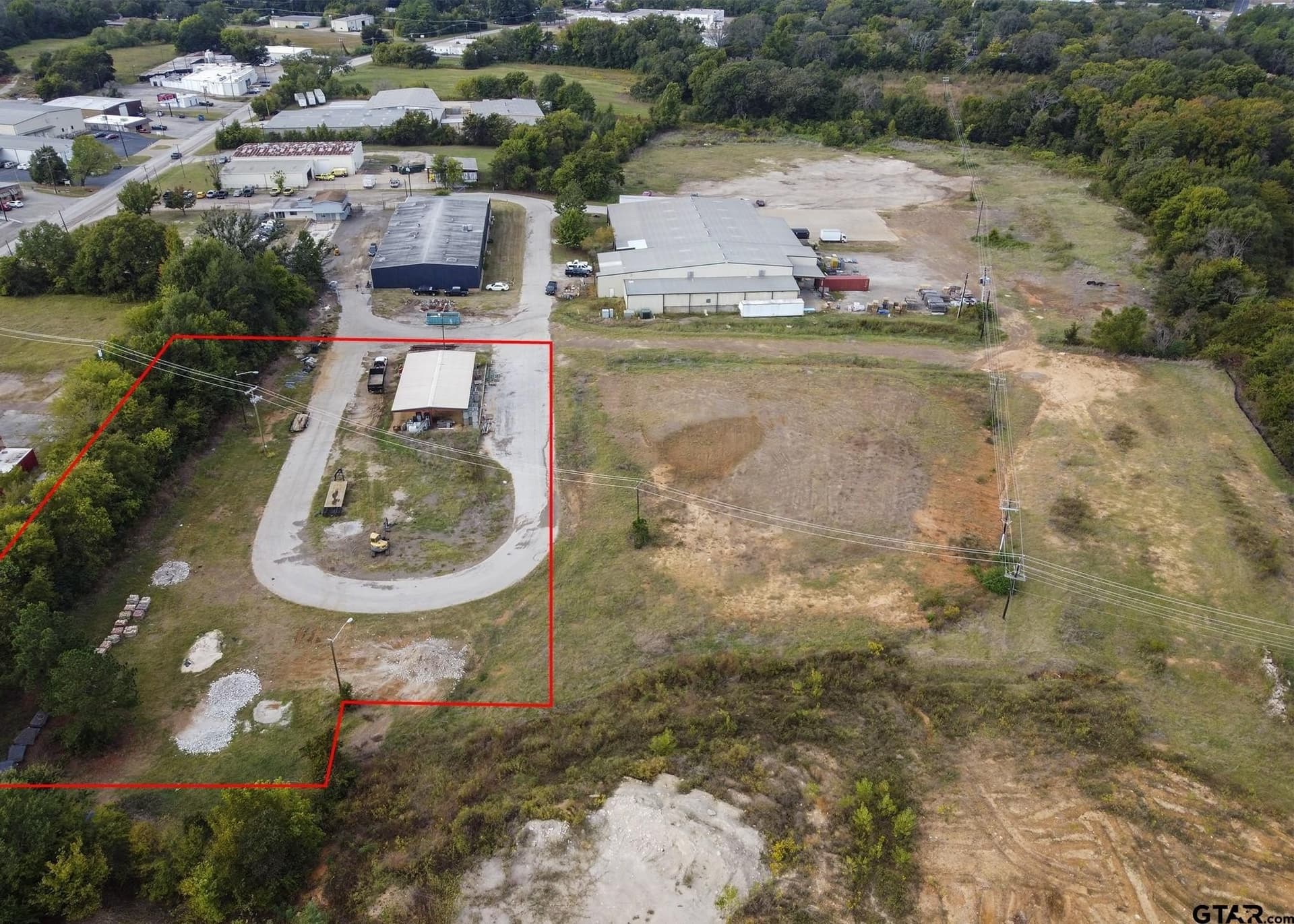 1.7 acres in Smith County gallery image 2