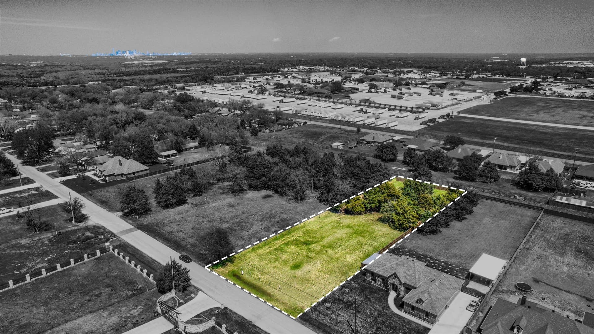 0.76 acres in Dallas County - photo 27